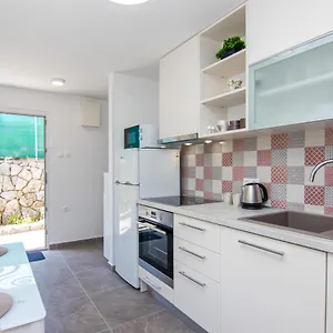 Apartment Mara, Krk Town